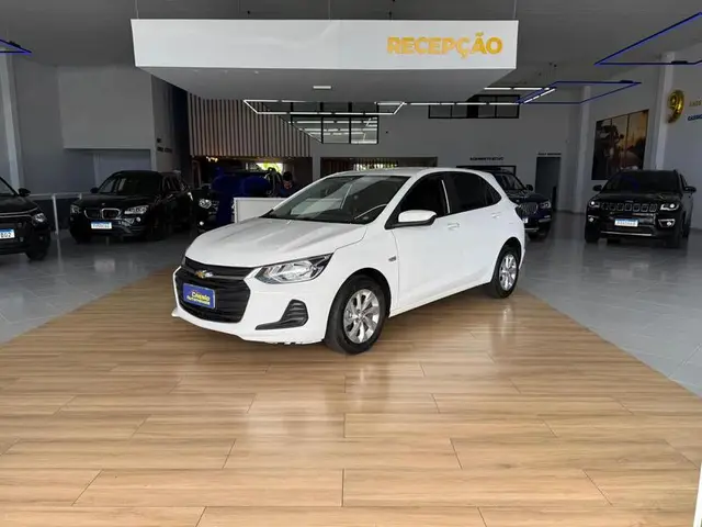 Carro Chevrolet Onix 2023 LT 1.0