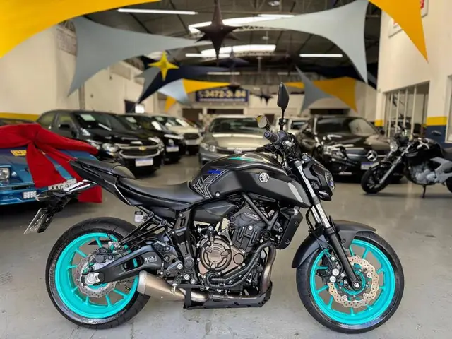 Moto Yamaha MT-07 2025 ABS