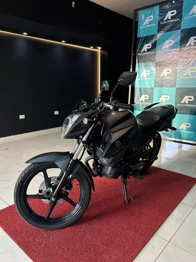 Moto Yamaha Fazer FZ15 2025 Connected