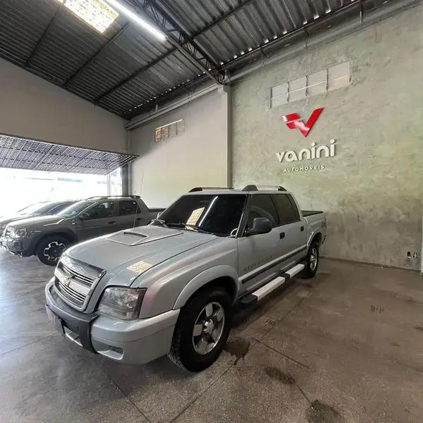 Carro Chevrolet S10 Cabine Dupla 2011 S10 Executive 4x2 2.8 Turbo Electronic (Cab Dupla)