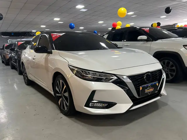 Carro Nissan Sentra 2024 Advance 2.0 16V Aut.
