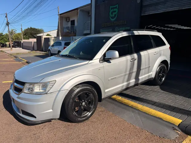 Carro Dodge Journey 2010 SE 2.7 V6