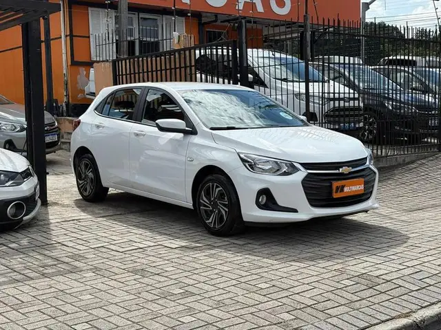 Carro Chevrolet Onix 2025 1.0