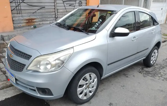 Carro Chevrolet Agile 2011 LT 1.4 8V (Flex)