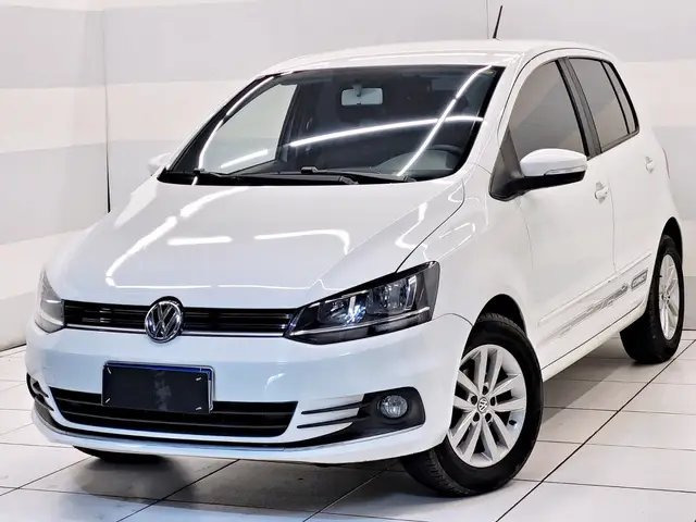 Carro Volkswagen Fox 2019 1.6 MSI Connect (Flex)