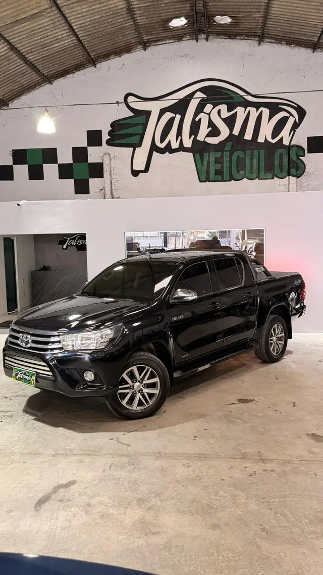 Carro Toyota Hilux Cabine Dupla 2016 Hilux 2.8 TDI SRV CD 4x4 (Aut)