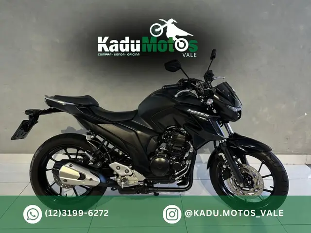 Moto Yamaha YS 250 Fazer 2023 ABS