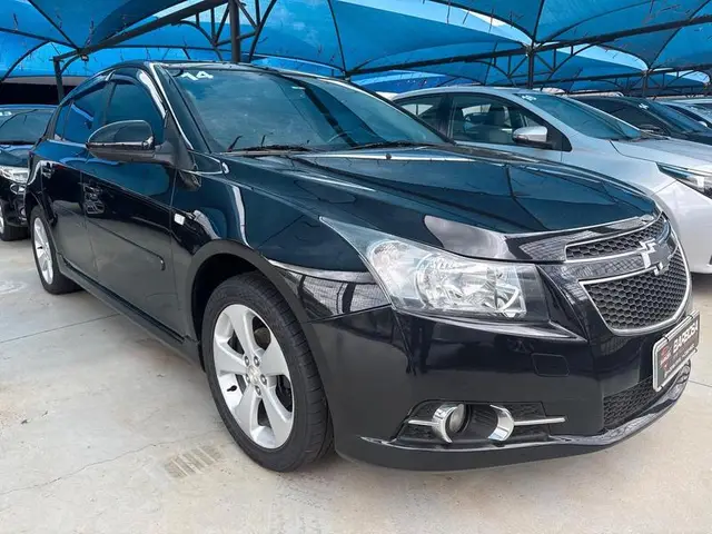 Carro Chevrolet Cruze Sport6 2014 LT 1.8 16V Ecotec (Flex)