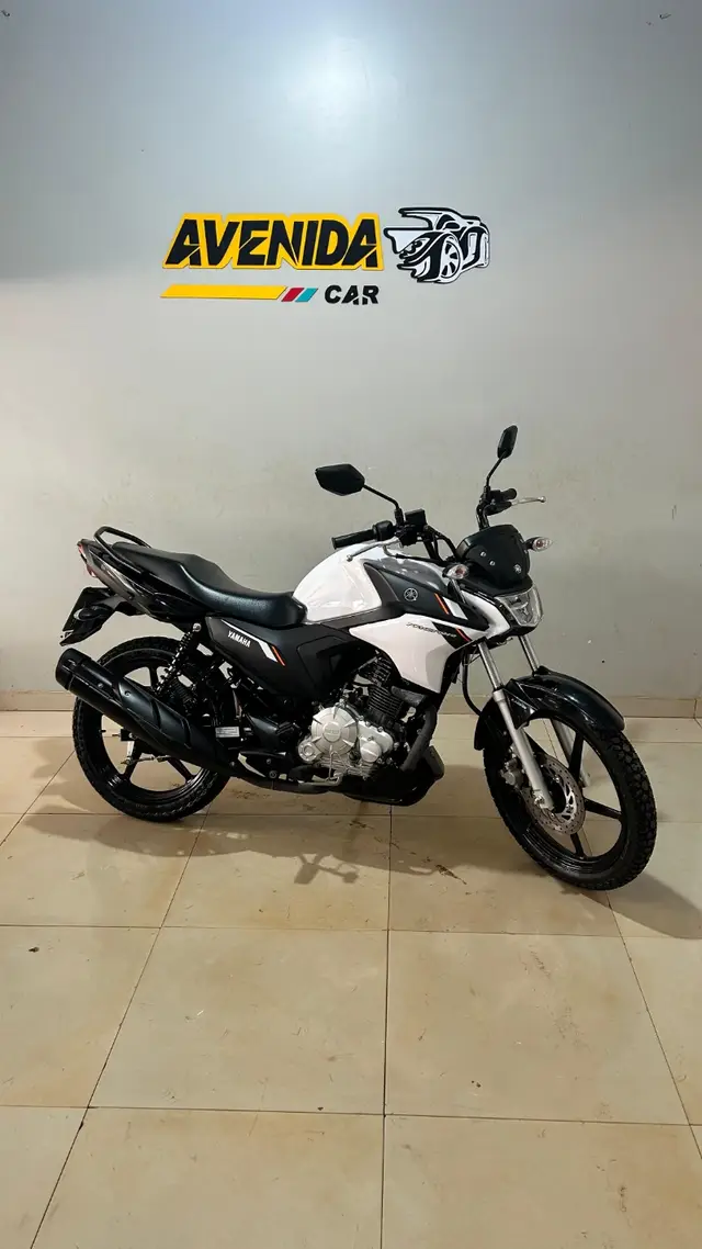 Moto Yamaha YBR 150 Factor 2025 Standard