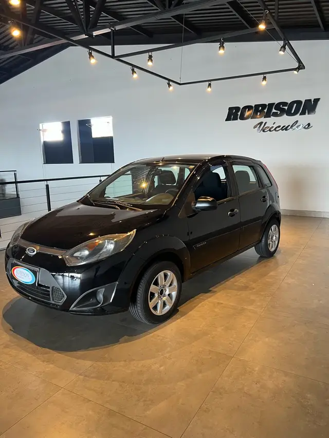 Carro Ford Fiesta Hatch 2011 1.6 (Flex)