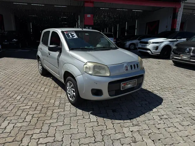 Carro Fiat Uno 2013 Vivace Italia 1.0 8V (Flex) 4p