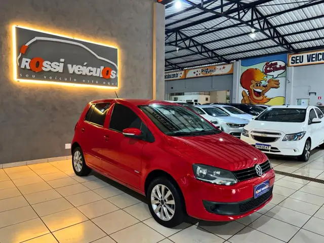 Carro Volkswagen Fox 2011 1.6 8V (Flex)