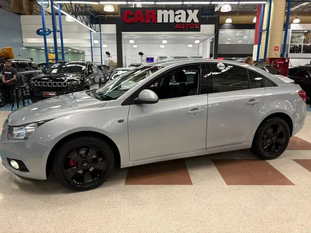 Carro Chevrolet Cruze 2012 LT 1.8 16V Ecotec (Flex)
