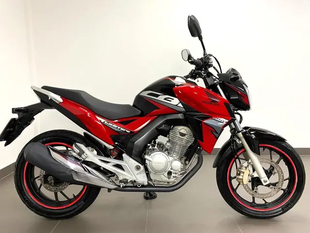 Moto Honda CB 250F Twister 2019 Standard