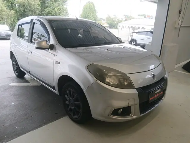 Carro Renault Sandero 2014 Privilege 1.6 16V (Flex)(aut)
