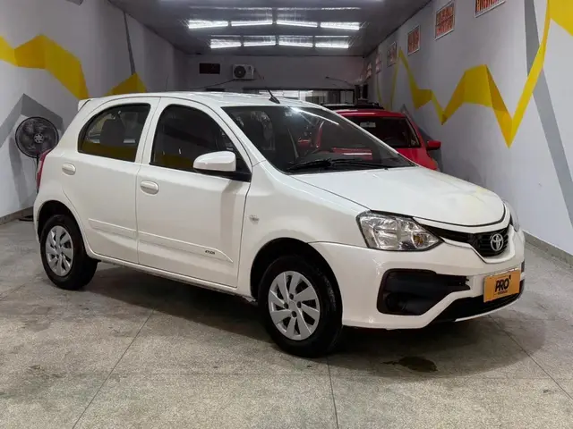Carro Toyota Etios 2018 X 1.3 (Flex)