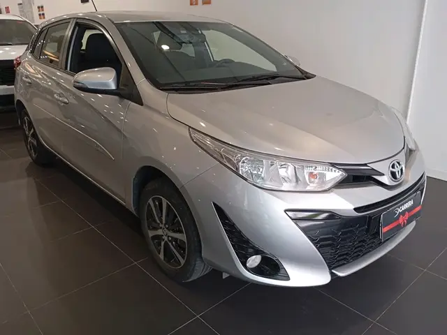 Carro Toyota Yaris Sedan 2022 1.5 XS Connect CVT (Flex)