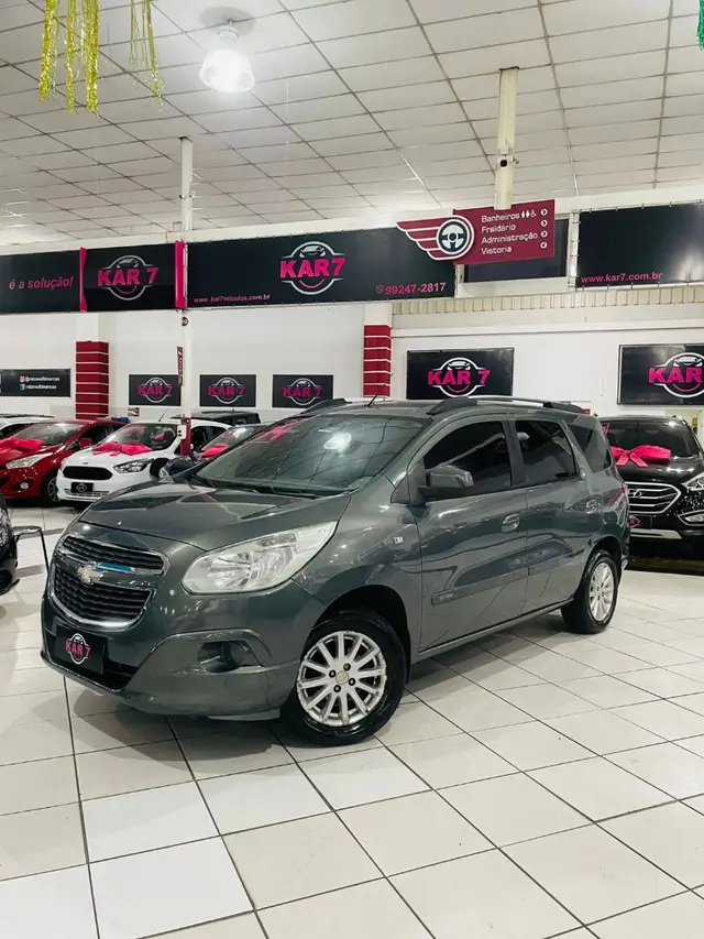 Carro Chevrolet Spin 2014 LT 5S 1.8 (Flex)