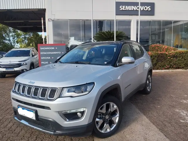 Carro Jeep Compass 2017 2.0 Limited (Aut) (Flex)