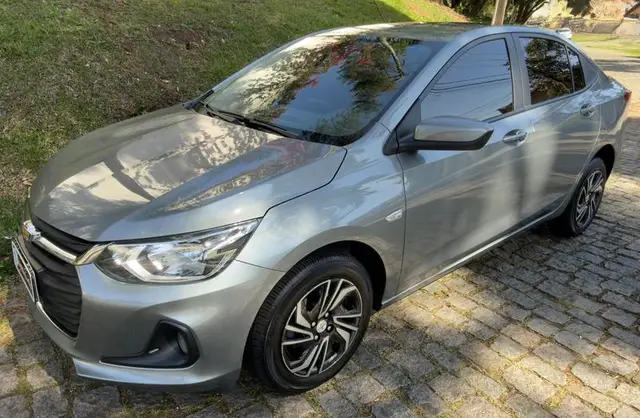 Carro Chevrolet Onix Plus 2024 LT 1.0 Turbo
