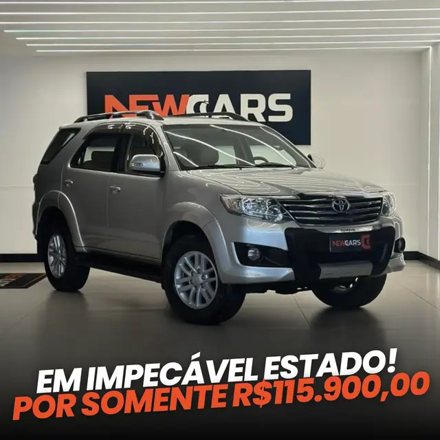 Carro Toyota Hilux SW4 2013 SR 2.7 4x2 (Flex)