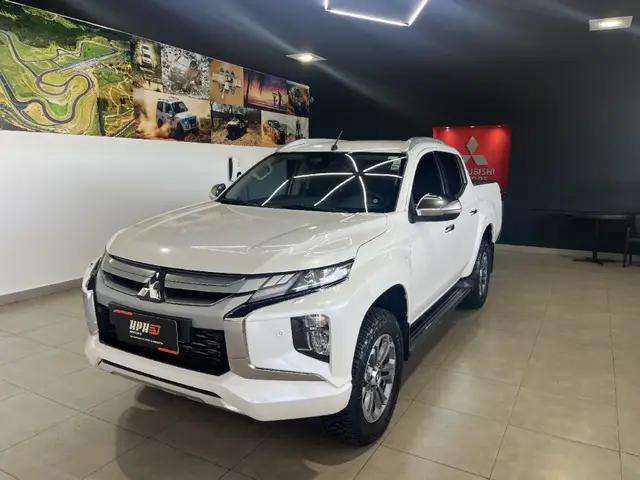 Carro Mitsubishi L200 Triton 2022 Sport HPE-S 2.4