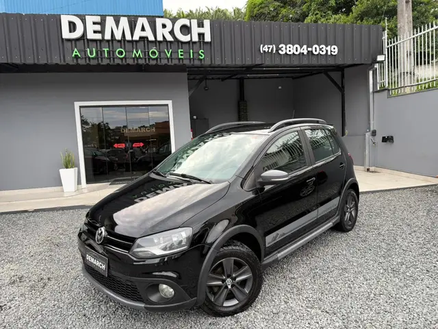 Carro Volkswagen CrossFox 2012 1.6 VHT (Flex)