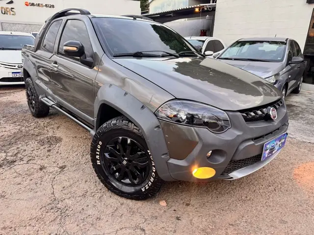 Carro Fiat Strada 2013 Adventure 1.8 16V Dualogic (Flex) (Cabine Dupla)