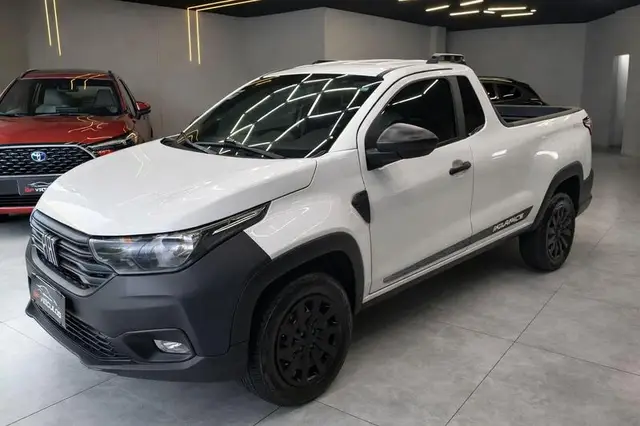 Carro Fiat Strada 2022 Endurance 1.4 CD (Flex)