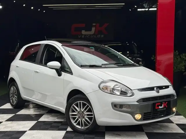 Carro Fiat Punto 2013 Essence 1.6 16V (Flex)