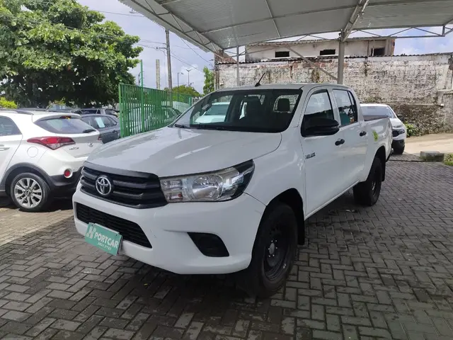 Carro Toyota Hilux Cabine Dupla 2020 Hilux 2.8 TDI CD STD Power Pack 4x4