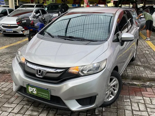 Carro Honda Fit 2015 1.5 16v LX (Flex)