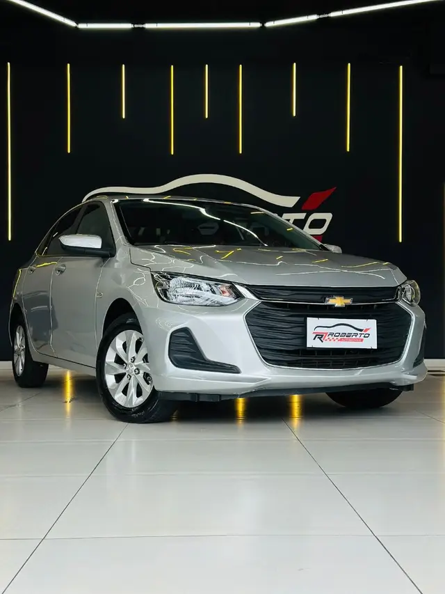 Carro Chevrolet Onix Plus 2023 LT 1.0 Turbo (Aut.)