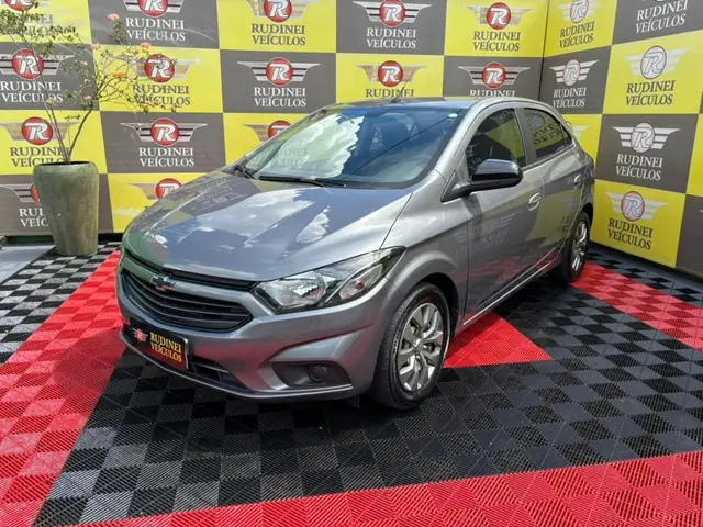 Carro Chevrolet Onix 2021 1.0 (Flex)