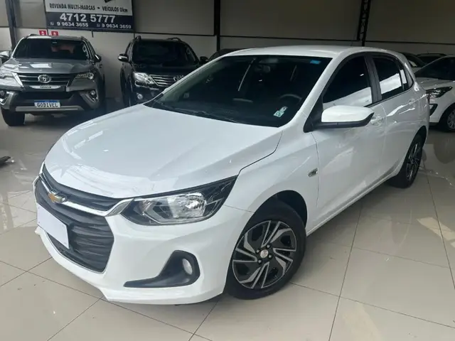 Carro Chevrolet Onix Plus 2024 LT 1.0