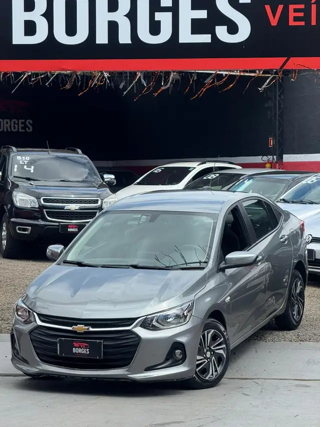 Carro Chevrolet Onix Plus 2025 LT 1.0