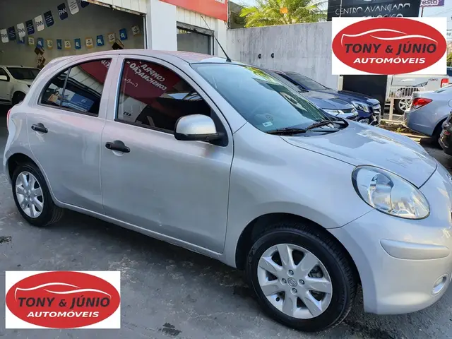 Carro Nissan March 2013 1.0 16V S (Flex)