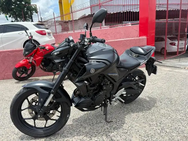 Moto Yamaha MT-03 2023 ABS