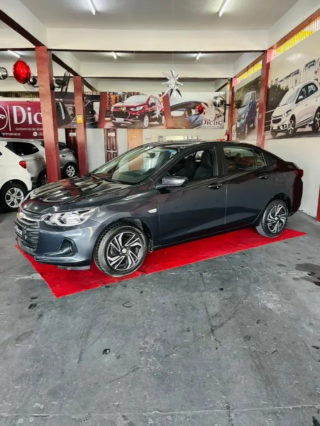 Carro Chevrolet Onix Plus 2025 LT 1.0