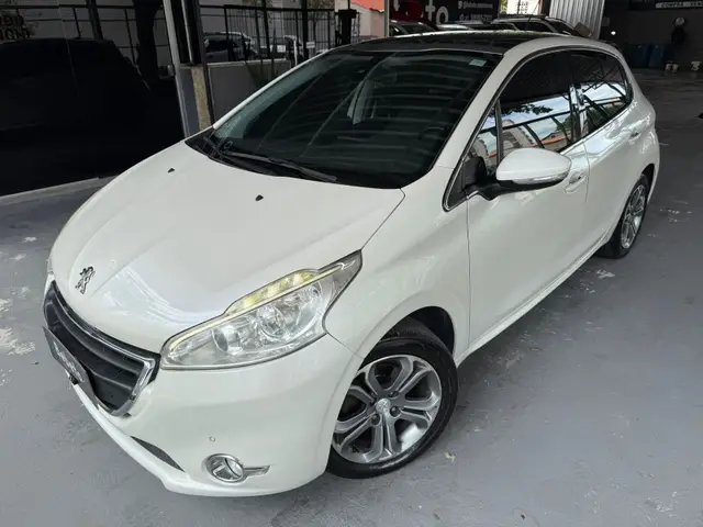 Carro Peugeot 208 2016 Griffe 1.6 16V (Flex) (Aut)