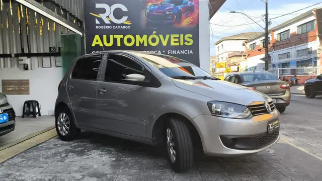 Carro Volkswagen Fox 2012 1.6 VHT (Flex)
