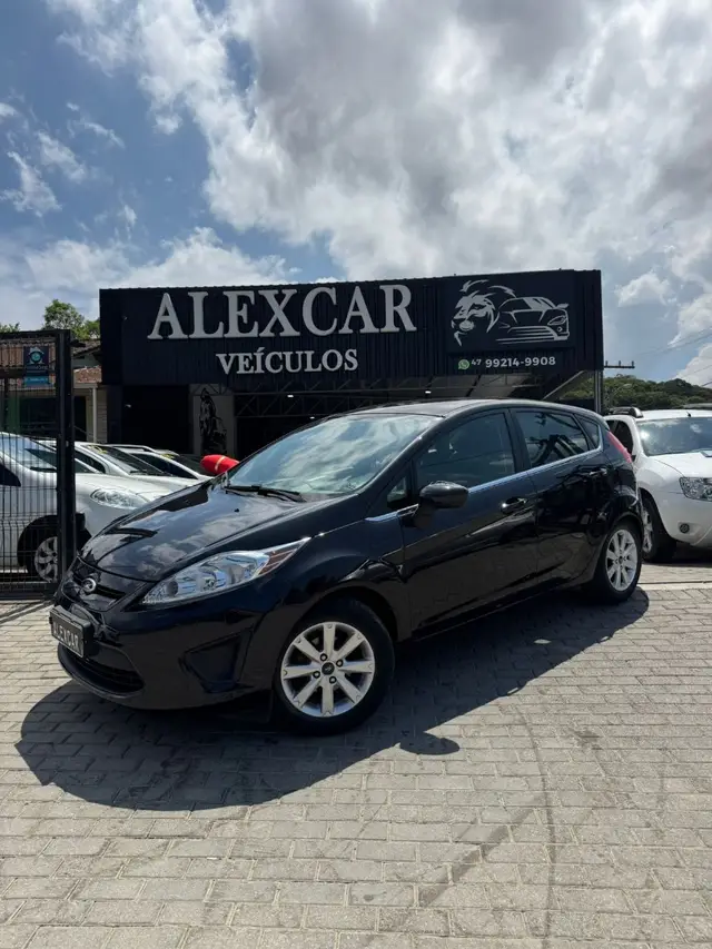 Carro Ford New Fiesta Hatch 2013 SE 1.6 16V (Flex)