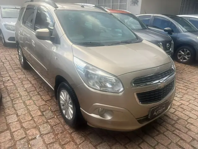 Carro Chevrolet Spin 2014 LT 5S 1.8 (Aut) (Flex)