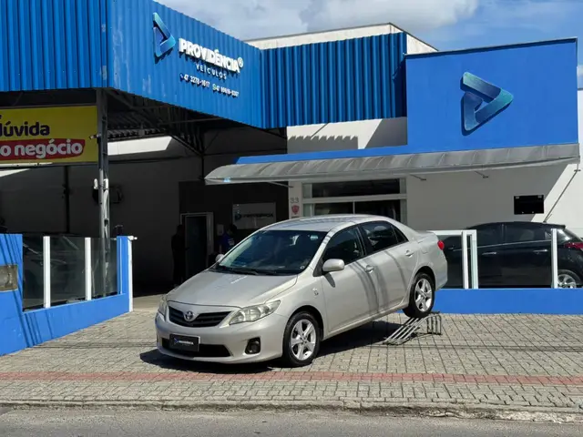 Carro Toyota Corolla 2013 Sedan 1.8 Dual VVT-i GLI (aut) (flex)