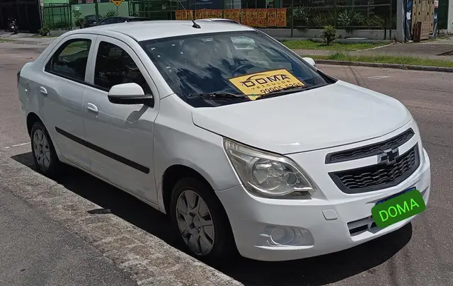 Carro Chevrolet Cobalt 2015 LS 1.4 8V (Flex)