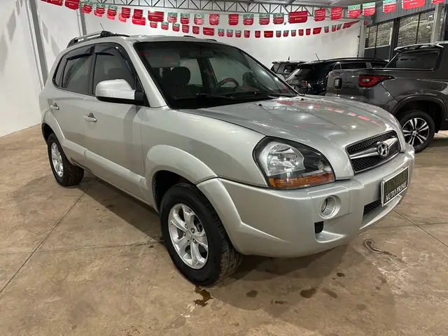 Carro Hyundai Tucson 2011 GL 2.0 16V