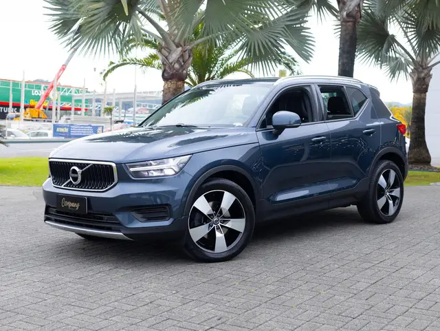 Carro Volvo XC40 2021 2.0 T4 Momentum FWD