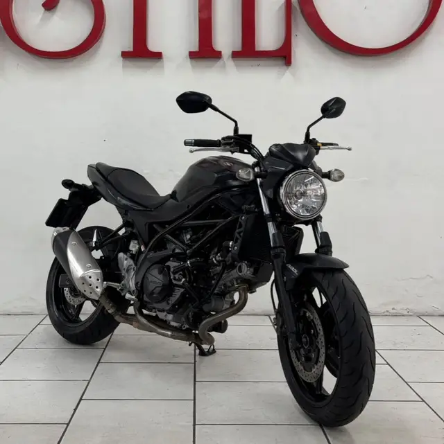 Moto Suzuki SV 650 2018 SV650