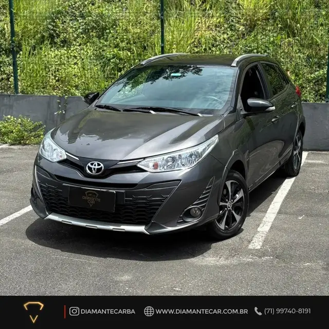 Carro Toyota Yaris 2022 1.5 S CVT (Flex)