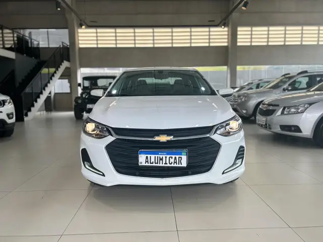 Carro Chevrolet Onix Plus 2024 Premier 1.0 Turbo (Aut.)